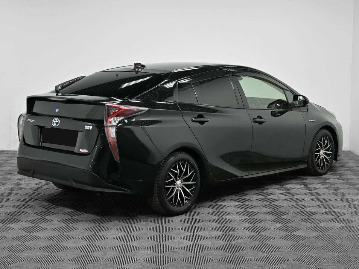 Купить Toyota Prius, 2016, 142 000 км, фото №2