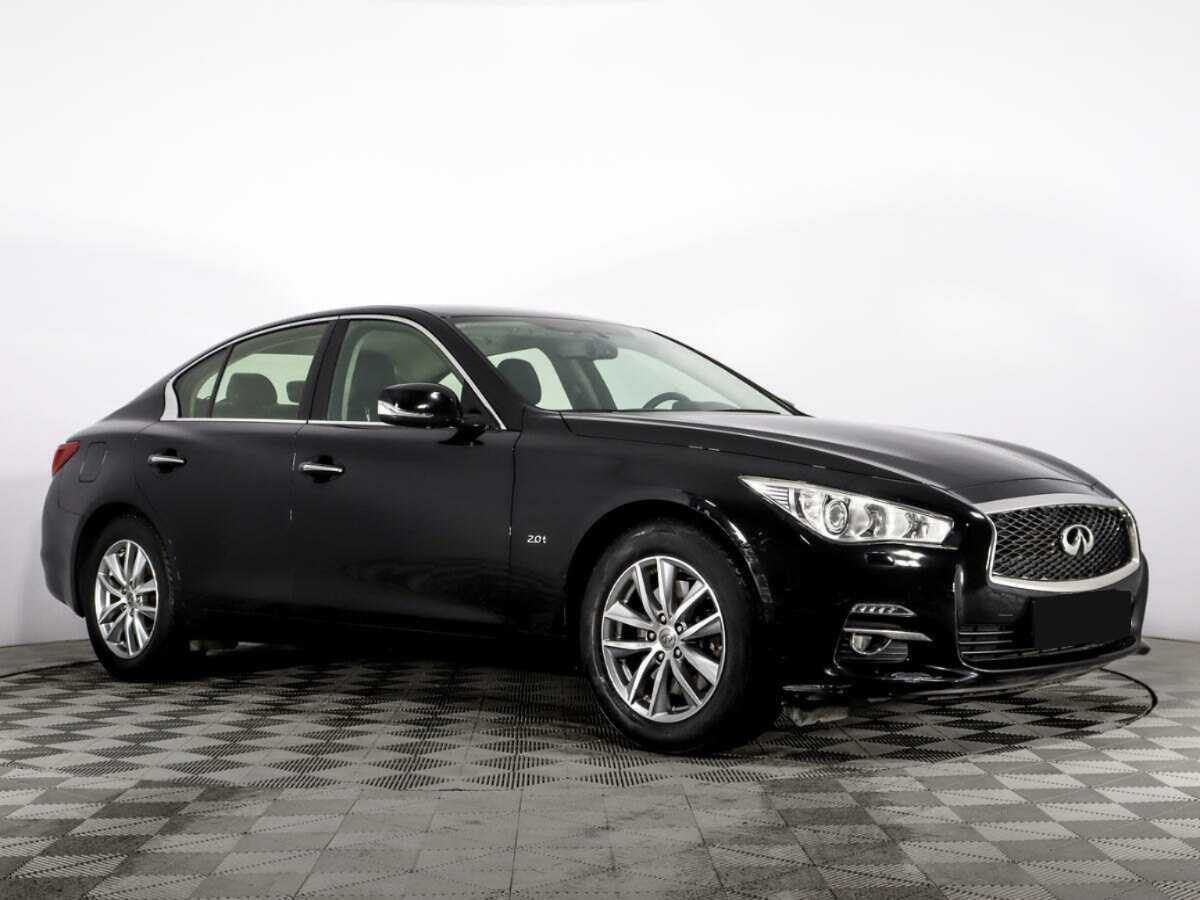 Купить Infiniti Q50, 2015, 97 313 км, фото №3