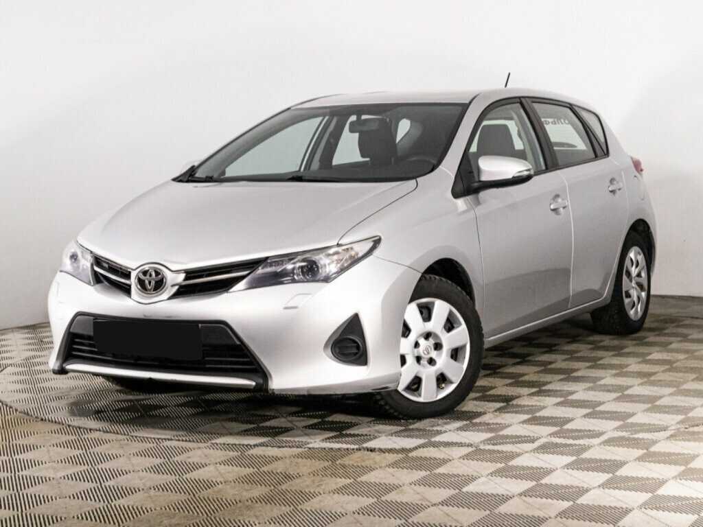 Купить Toyota Auris, 2013, 183 559 км, фото №1