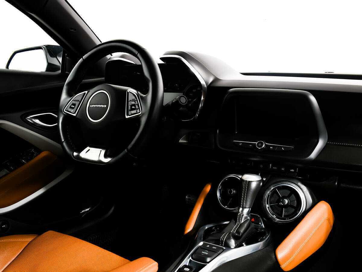 Купить Chevrolet Camaro, 2019, 68 025 км, фото №9