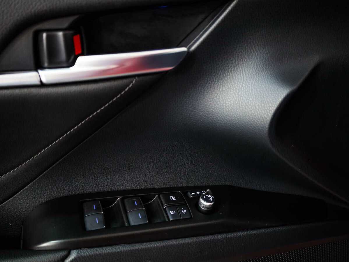 Купить Toyota Camry, 2021, 33 435 км, фото №17