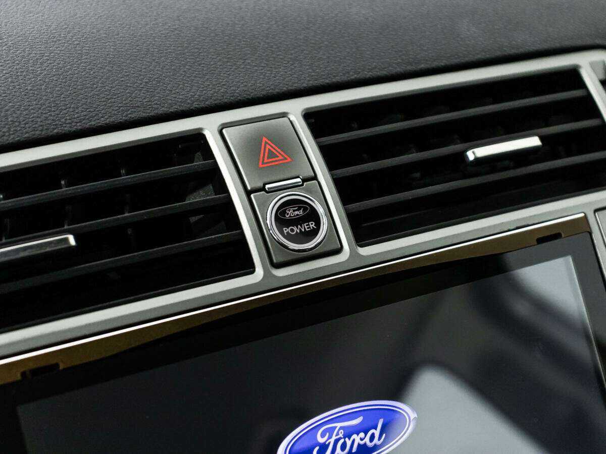 Купить Ford Kuga, 2012, 211 883 км, фото №16
