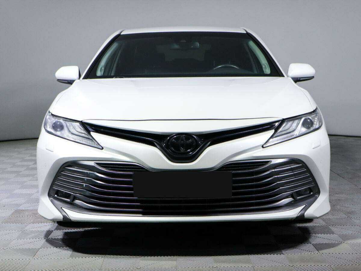 Купить Toyota Camry, 2018, 94 345 км, фото №2