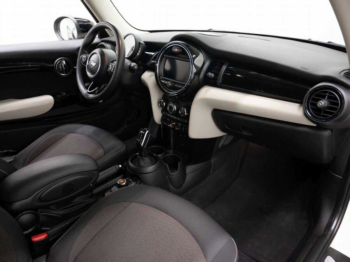 Купить Mini Hatch Cooper, 2019, 92 123 км, фото №10