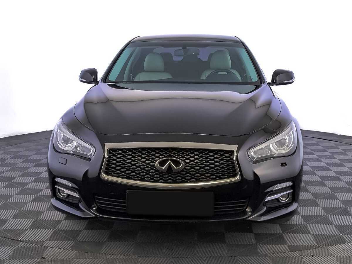 Купить Infiniti Q50, 2016, 129 887 км, фото №2