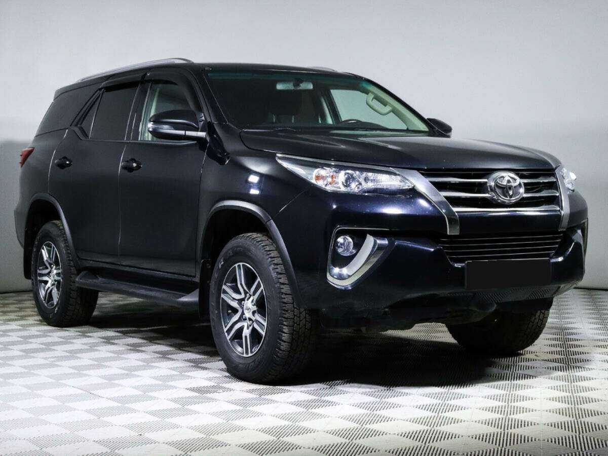 Купить Toyota Fortuner, 2018, 89 760 км, фото №3