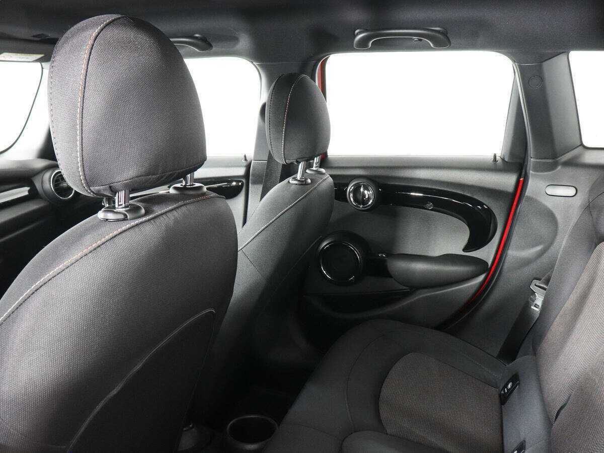 Купить Mini Hatch Cooper, 2019, 98 563 км, фото №12