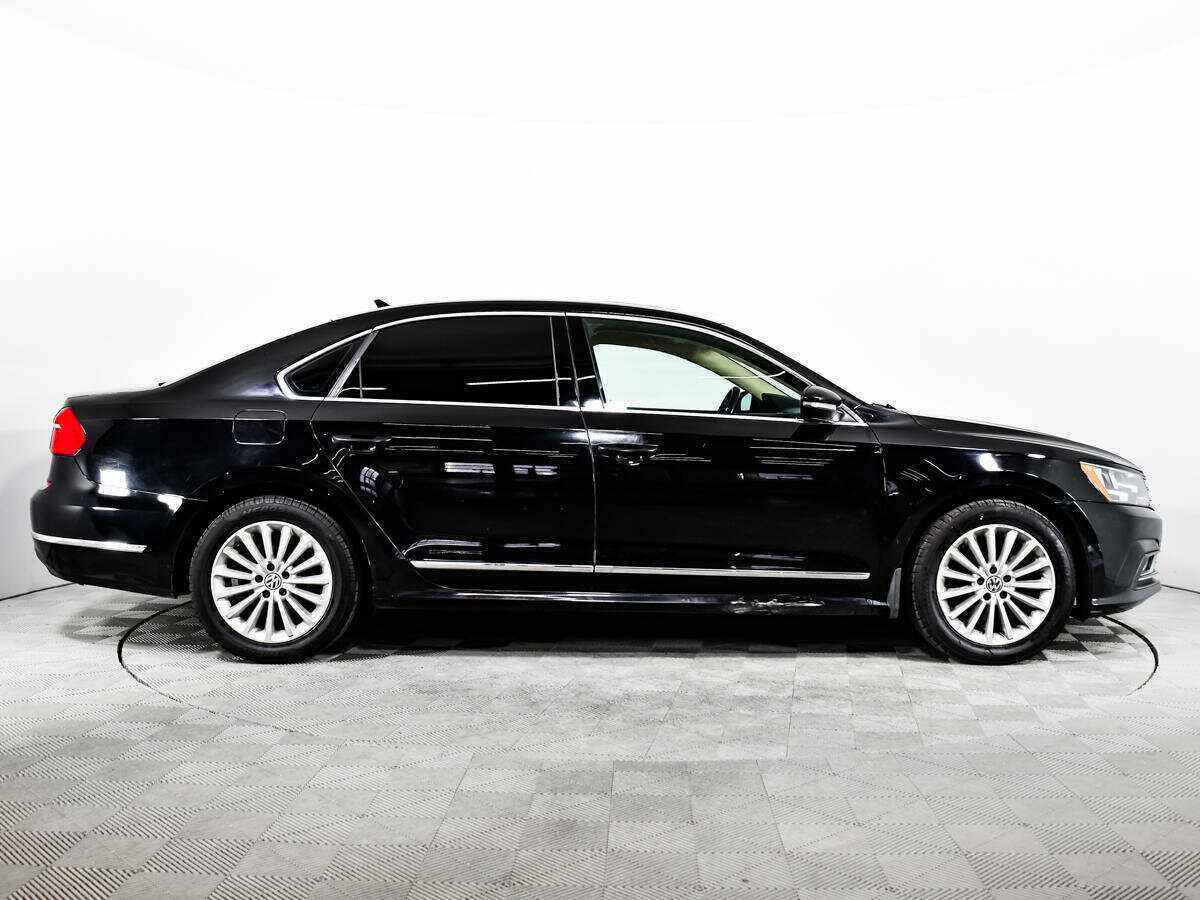 Купить Volkswagen Passat (North America and China), 2016, 165 000 км, фото №4