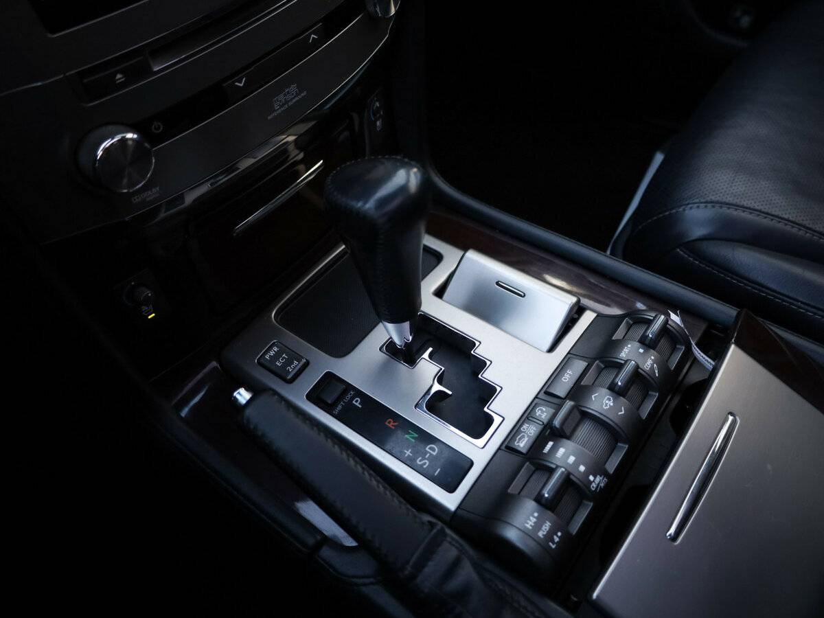 Купить Lexus LX 570 III Рестайлинг, 2012, 306 301 км, фото №23
