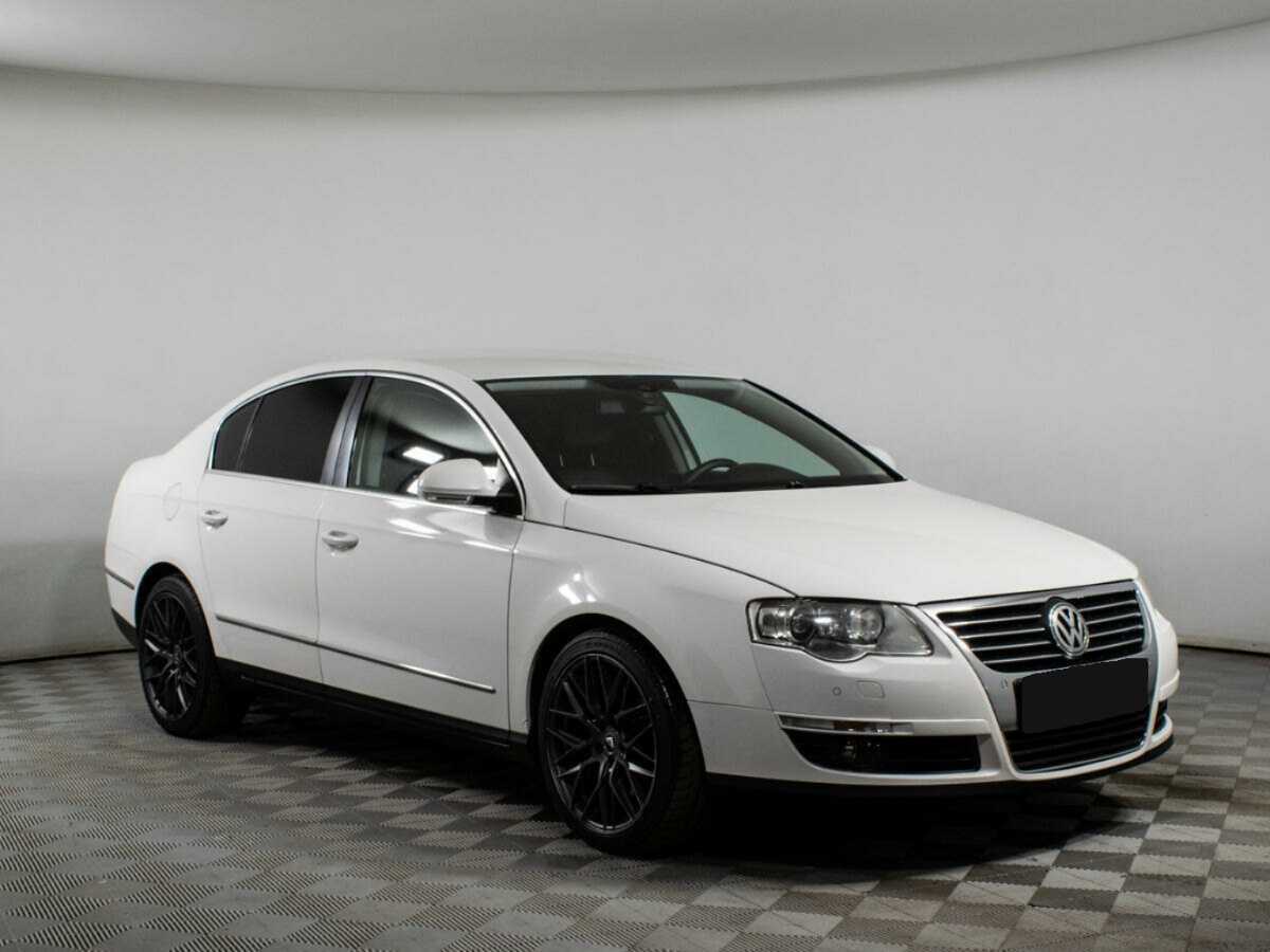Купить Volkswagen Passat, 2010, 106 527 км, фото №3