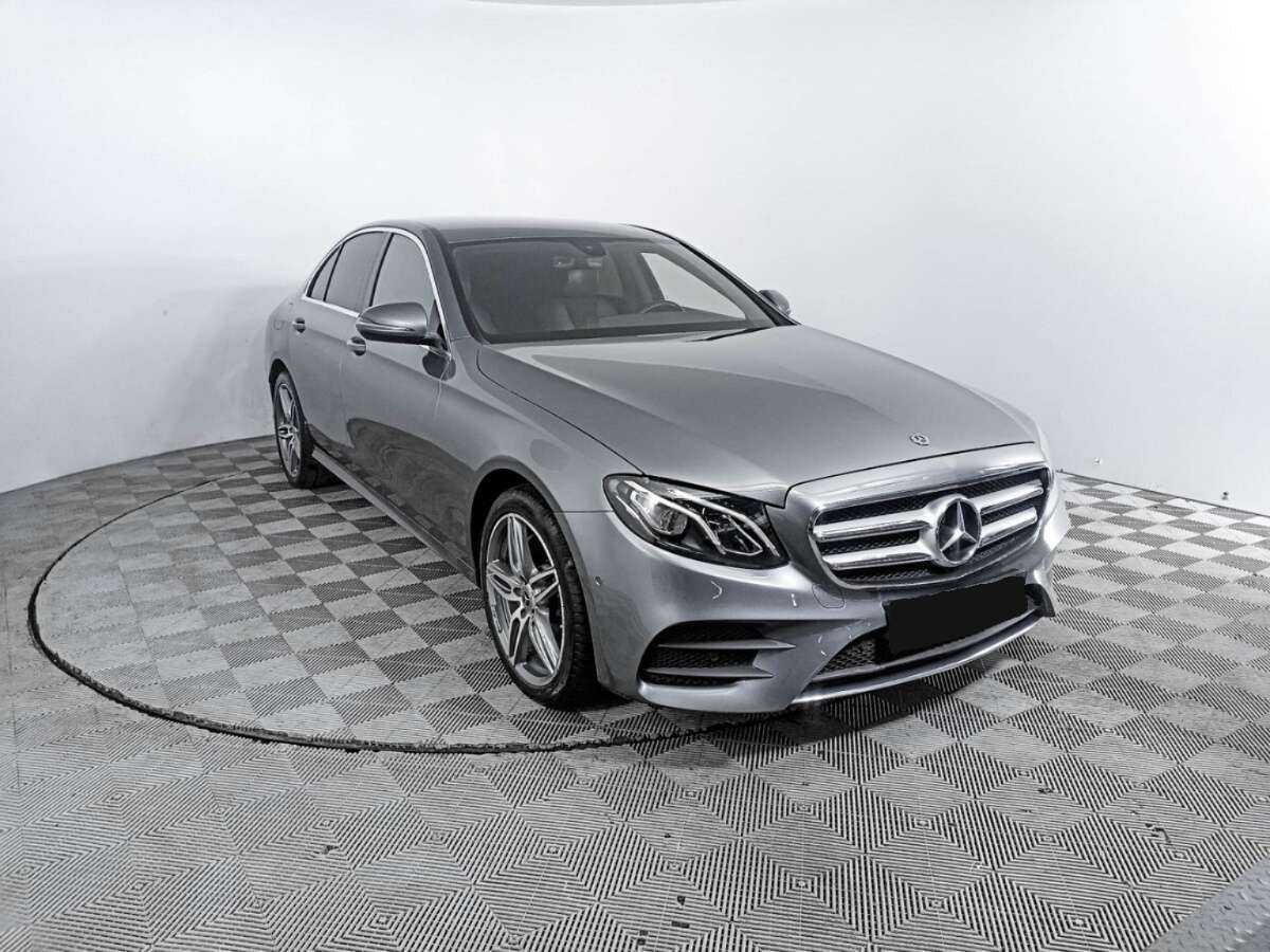 Купить Mercedes-Benz E-Класс 200, 2019, 148 327 км, фото №3
