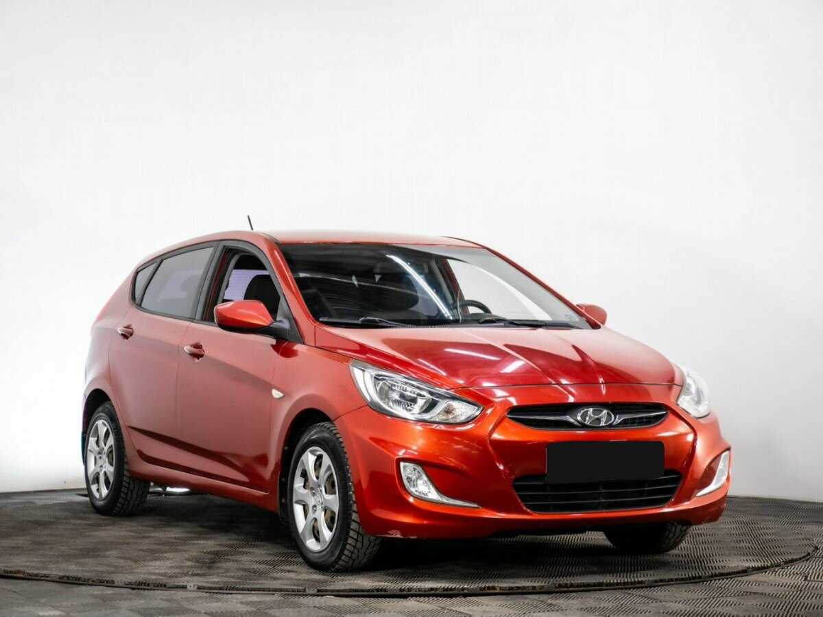 Купить Hyundai Solaris, 2011, 132 445 км, фото №3