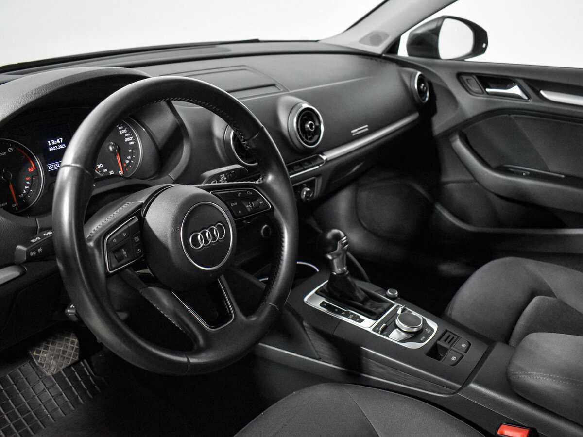 Купить Audi A3, 2018, 157 151 км, фото №9