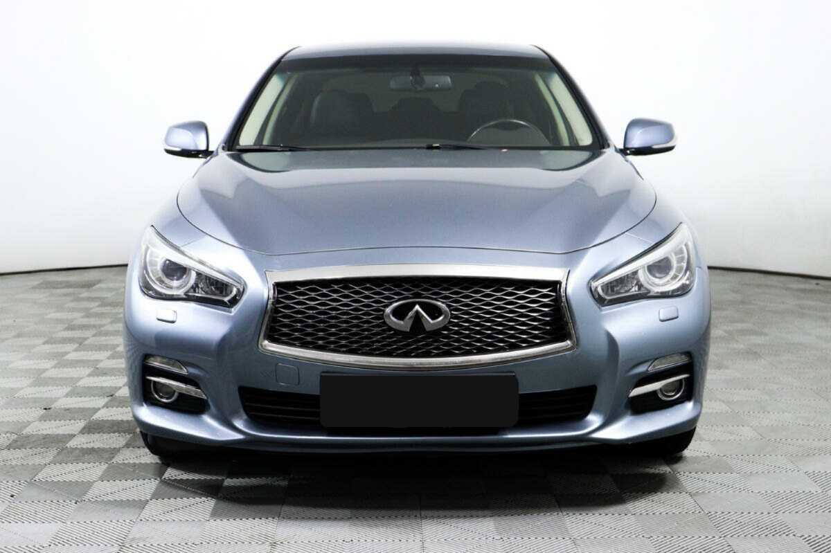 Купить Infiniti Q50, 2014, 105 289 км, фото №2