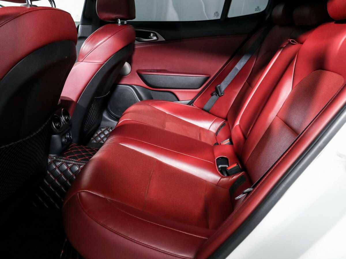 Купить Kia Stinger, 2020, 126 867 км, фото №10