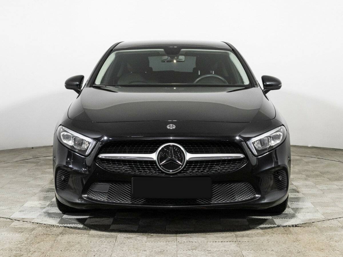 Купить Mercedes-Benz A-Класс 200, 2018, 94 000 км, фото №2