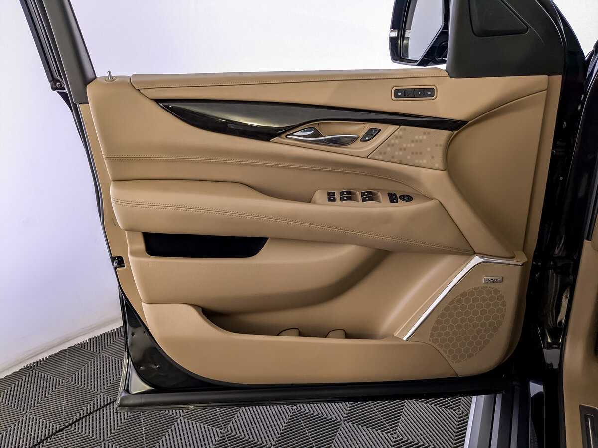 Купить Cadillac Escalade ESV, 2020, 80 315 км, фото №15