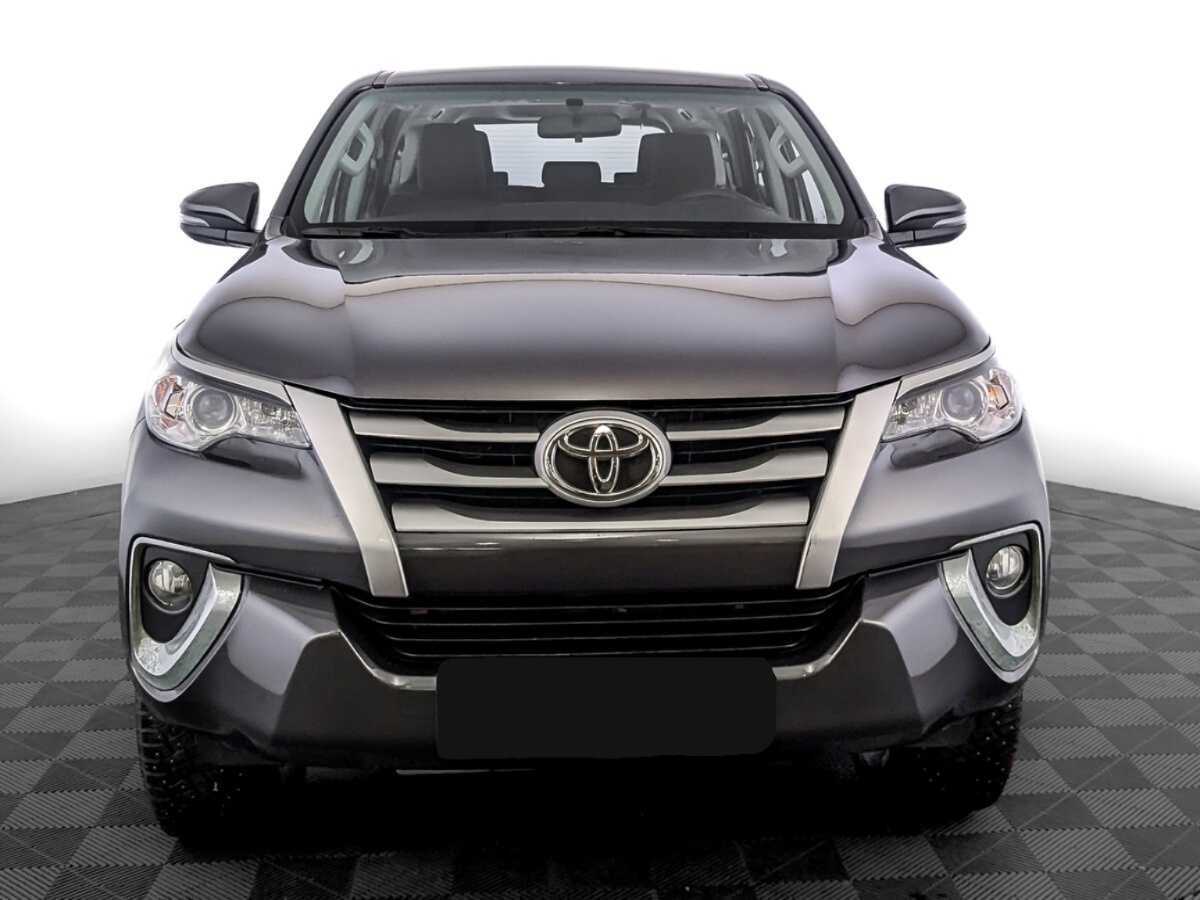 Купить Toyota Fortuner, 2019, 31 652 км, фото №2