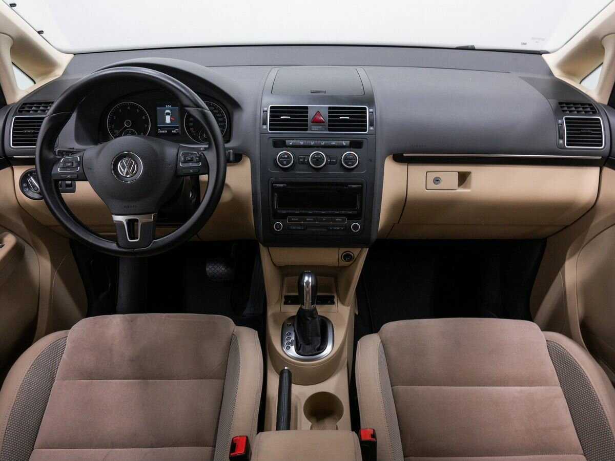 Купить Volkswagen Touran, 2013, 256 000 км, фото №10