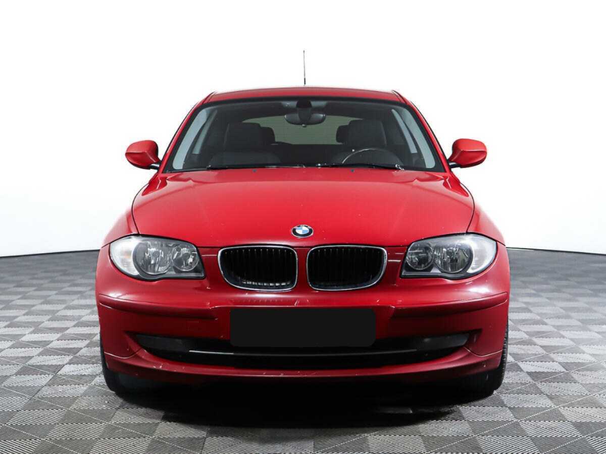 Купить BMW 1 серии 116i, 2011, 156 161 км, фото №2