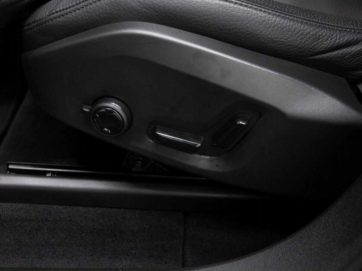 Купить Volvo XC60, 2021, 81 303 км, фото №24