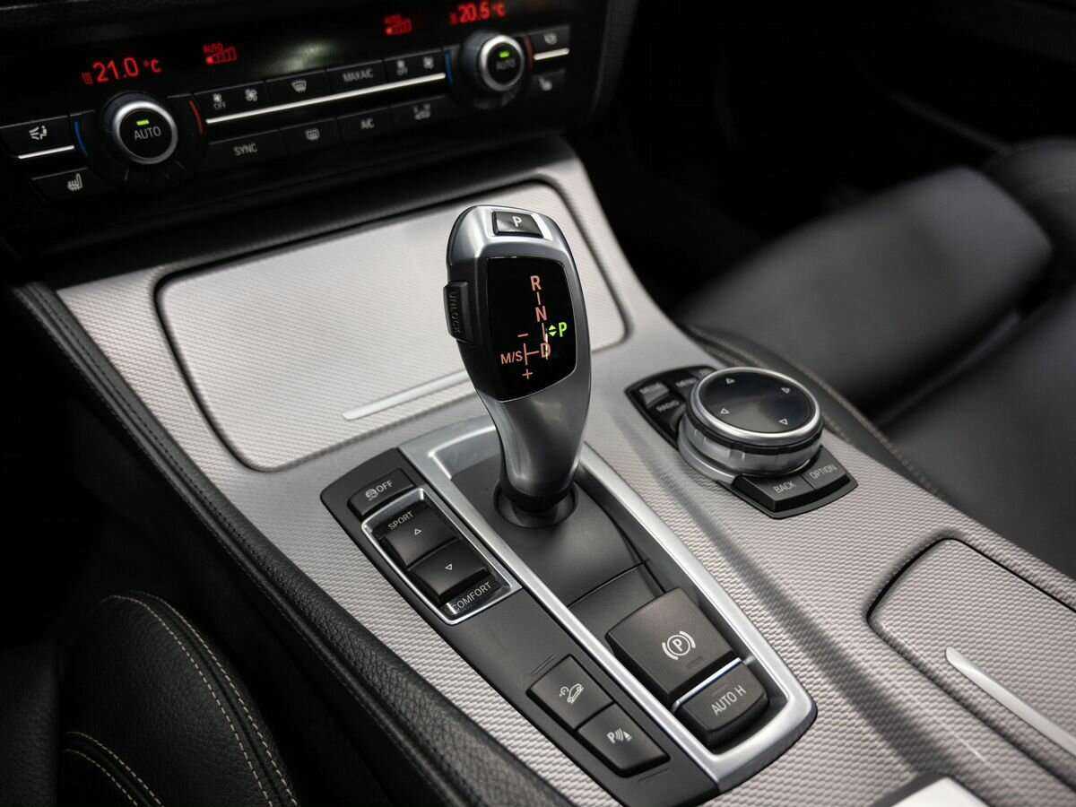 Купить BMW 5 серии 528i xDrive, 2014, 153 000 км, фото №19
