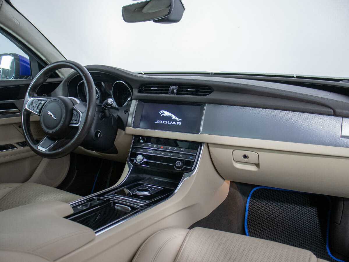 Купить Jaguar XF, 2019, 78 130 км, фото №9