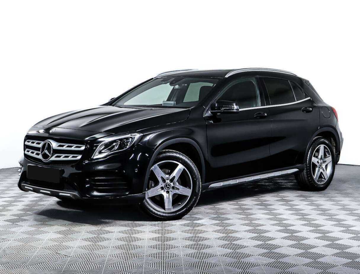 Купить Mercedes-Benz GLA 250, 2018, 81 236 км, фото №1