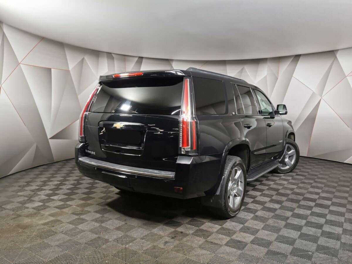 Купить Chevrolet Tahoe, 2017, 161 509 км, фото №2