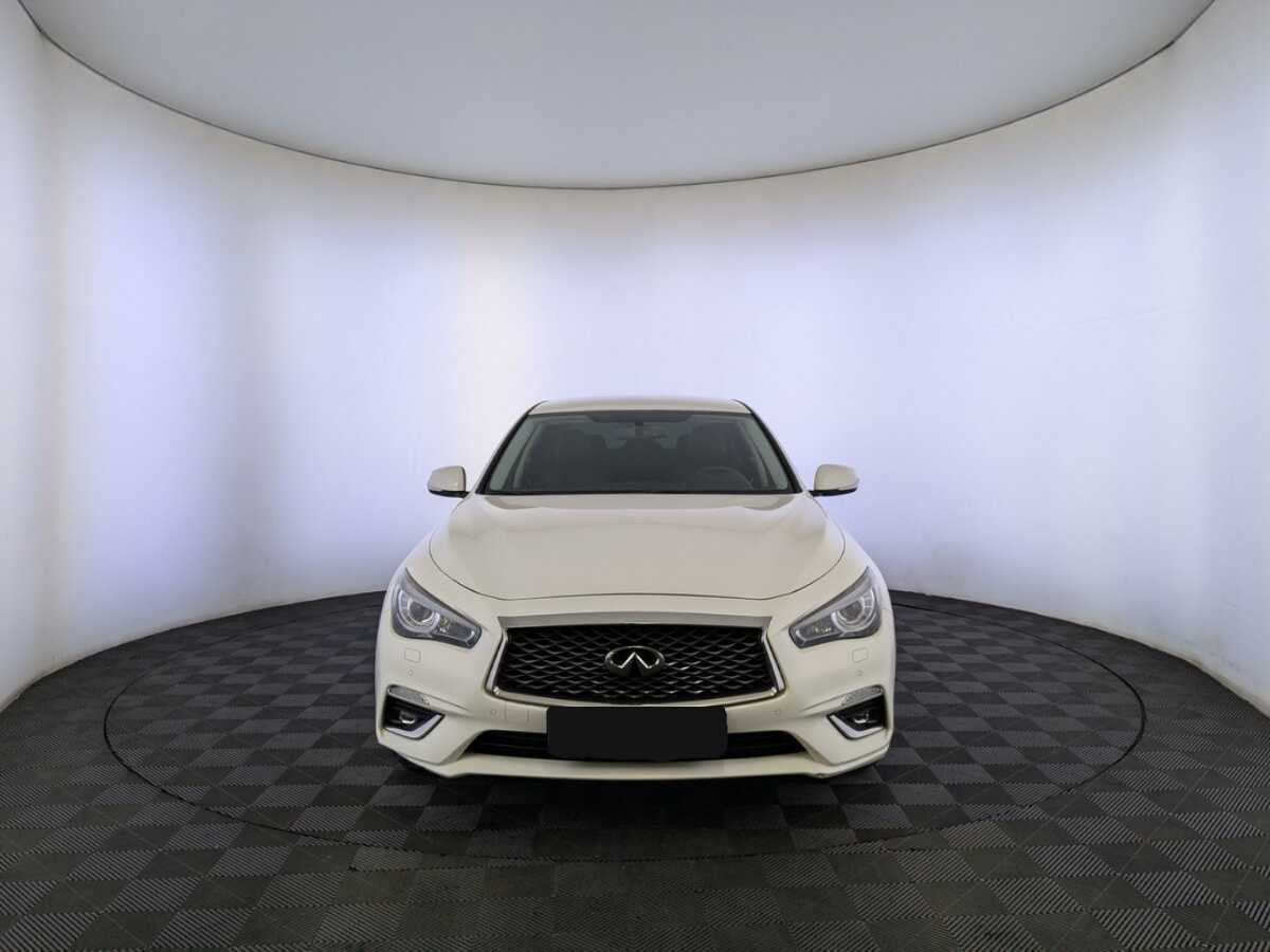 Купить Infiniti Q50, 2018, 63 232 км, фото №2