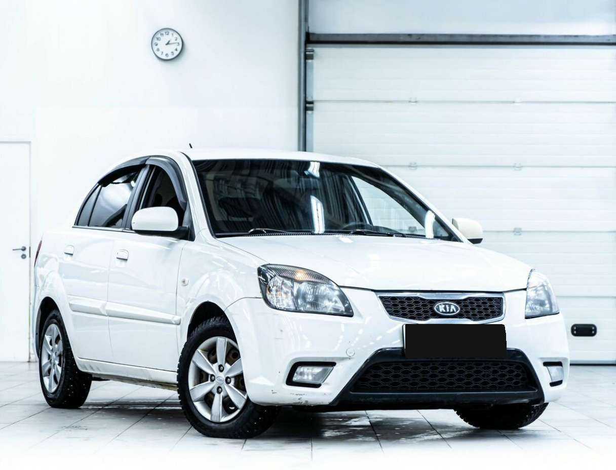Купить Kia Rio, 2010, 198 000 км, фото №2