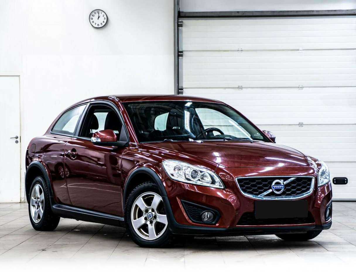 Купить Volvo C30, 2010, 106 852 км, фото №2