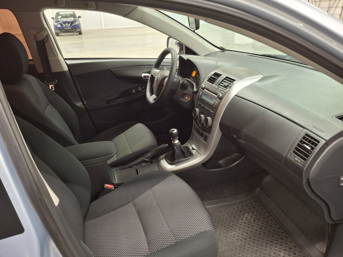 Купить Toyota Corolla X (E140, E150) Рестайлинг, 2011, 156 187 км, фото №11