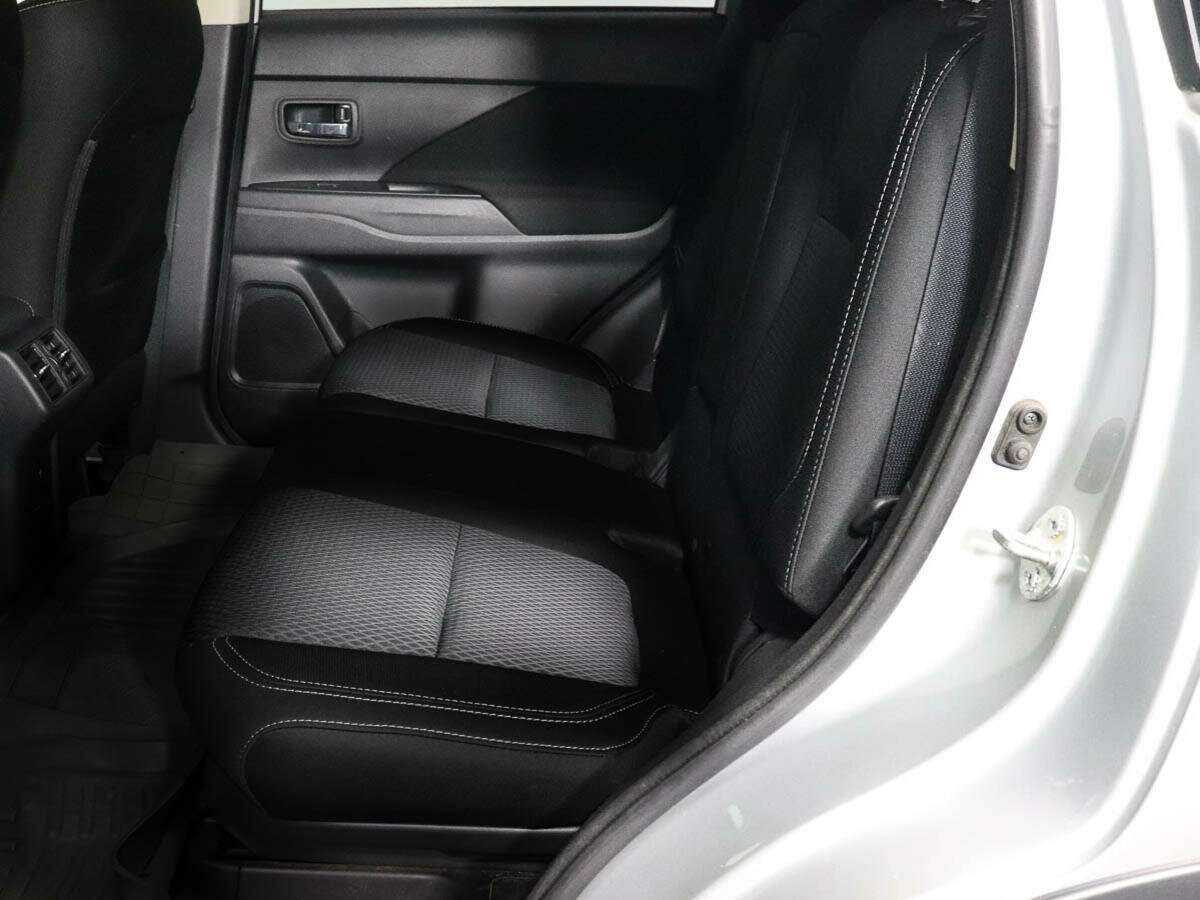 Купить Mitsubishi Outlander, 2019, 115 921 км, фото №8