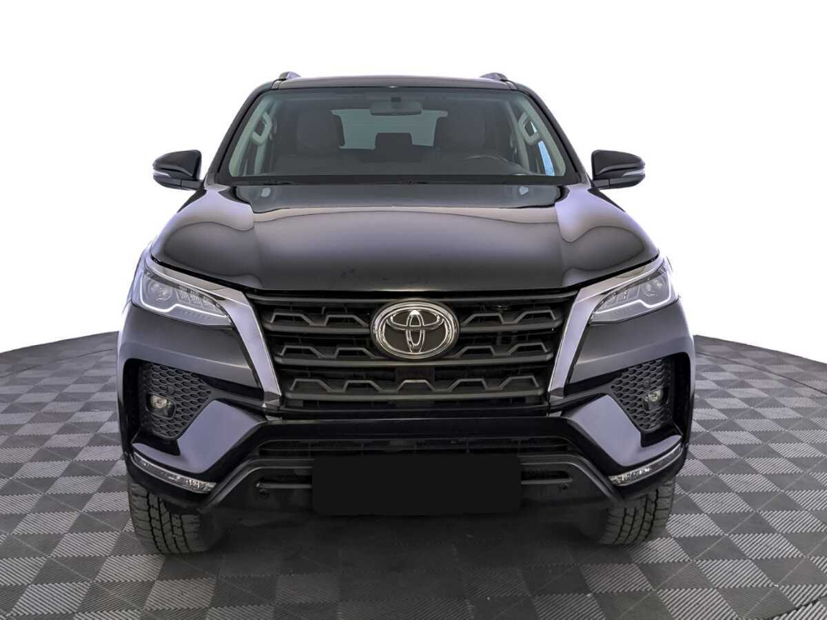 Купить Toyota Fortuner, 2021, 35 220 км, фото №2