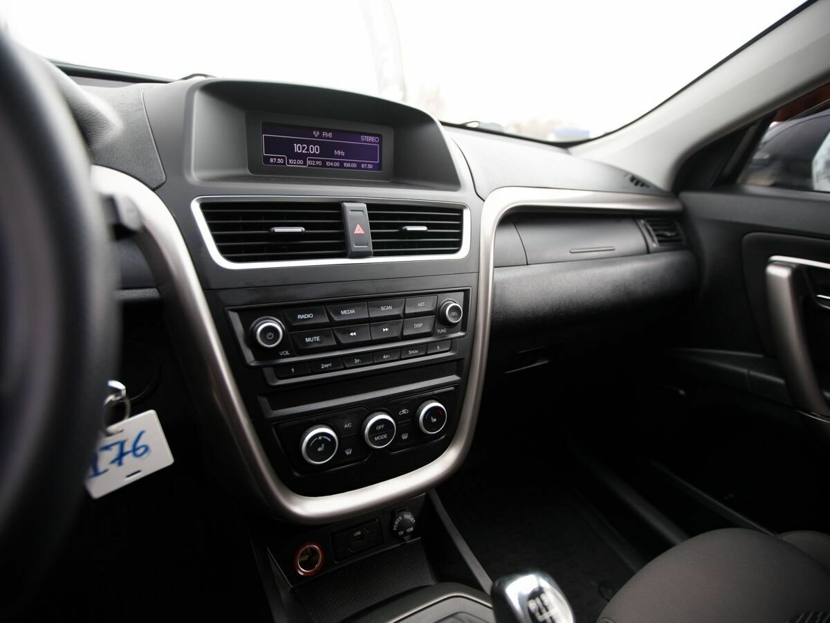 Купить FAW Besturn X80 I Рестайлинг, 2020, 14 634 км, фото №13