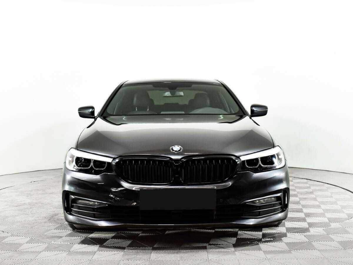 Купить BMW 5 серии 520d, 2019, 79 785 км, фото №2