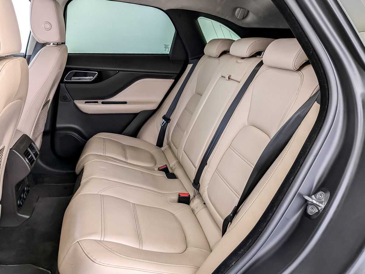 Купить Jaguar F-Pace, 2018, 26 415 км, фото №10