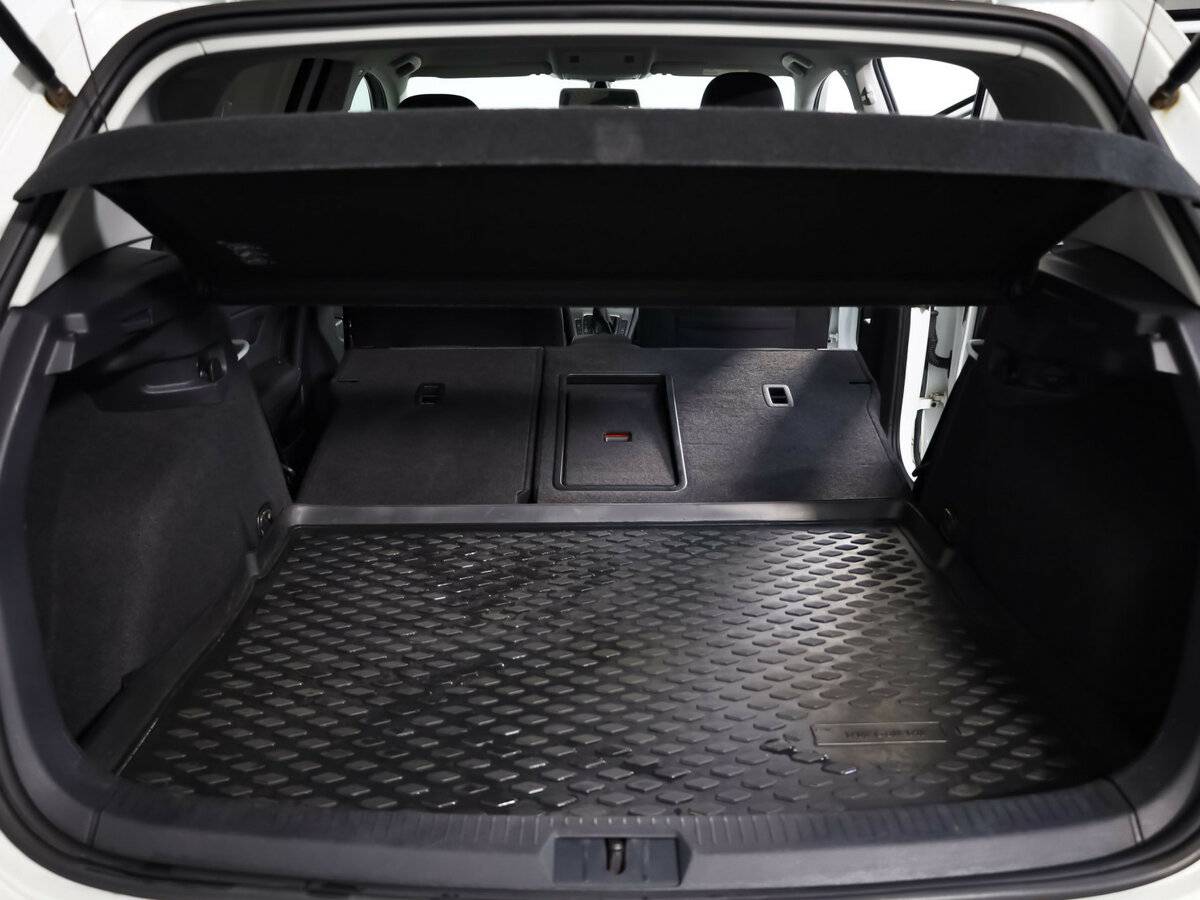 Купить Volkswagen Golf VII, 2015, 130 851 км, фото №28