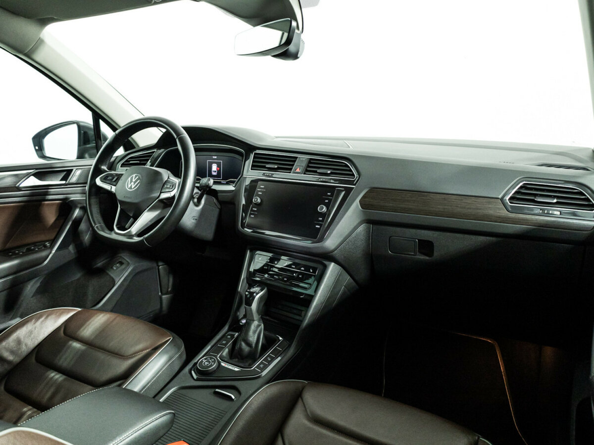 Купить Volkswagen Tiguan II Рестайлинг, 2020, 77 444 км, фото №8