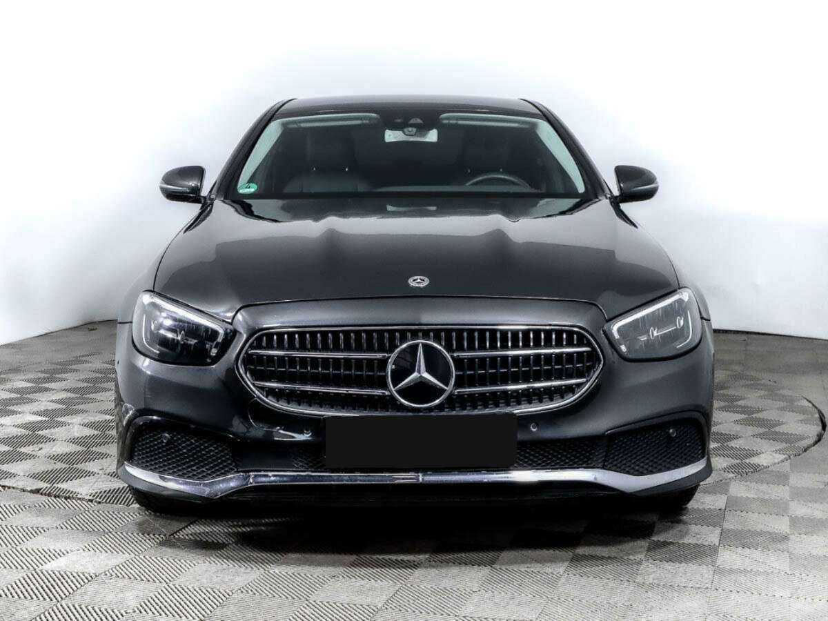 Купить Mercedes-Benz E-Класс 220 d, 2022, 6 296 км, фото №2