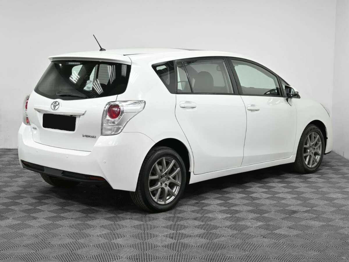 Купить Toyota Verso, 2015, 112 000 км, фото №2