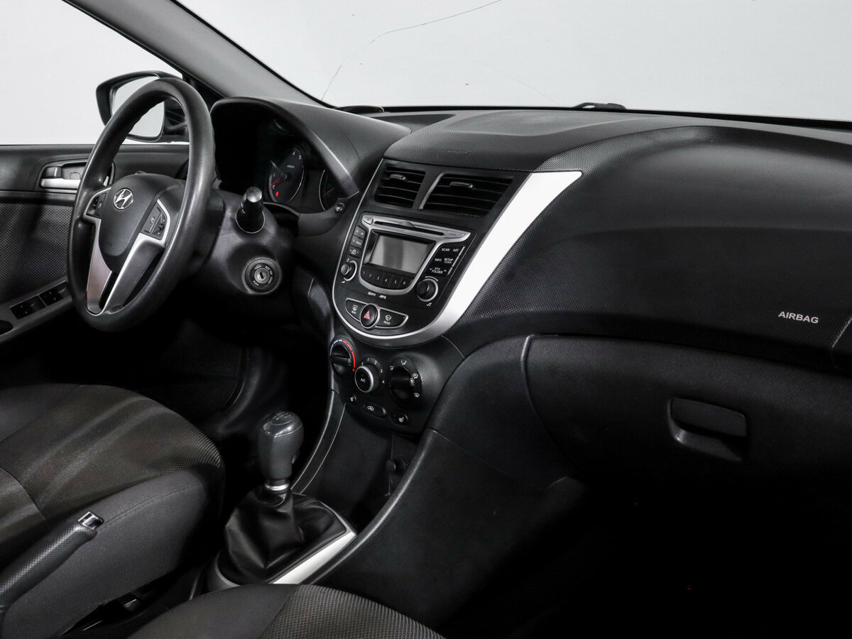 Купить Hyundai Solaris I, 2013, 160 934 км, фото №7