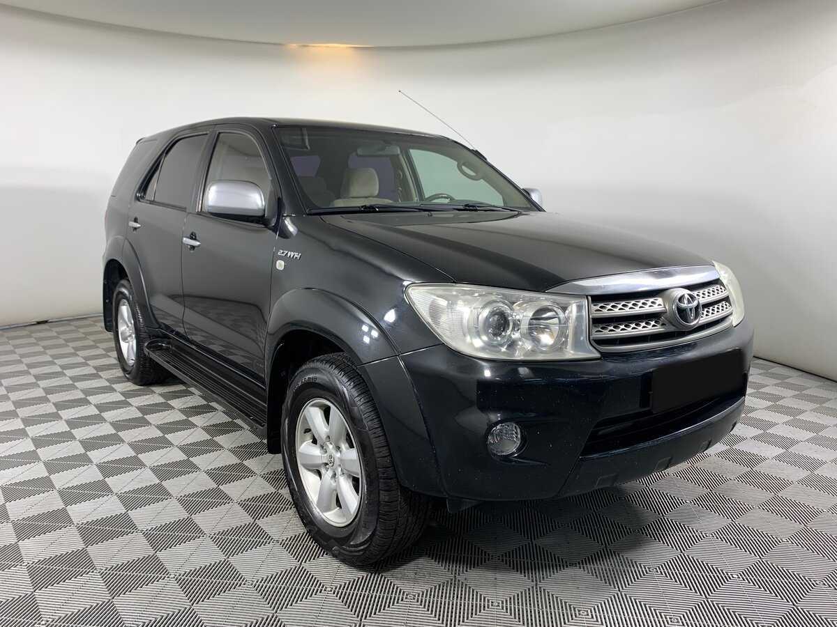 Купить Toyota Fortuner, 2011, 314 544 км, фото №3