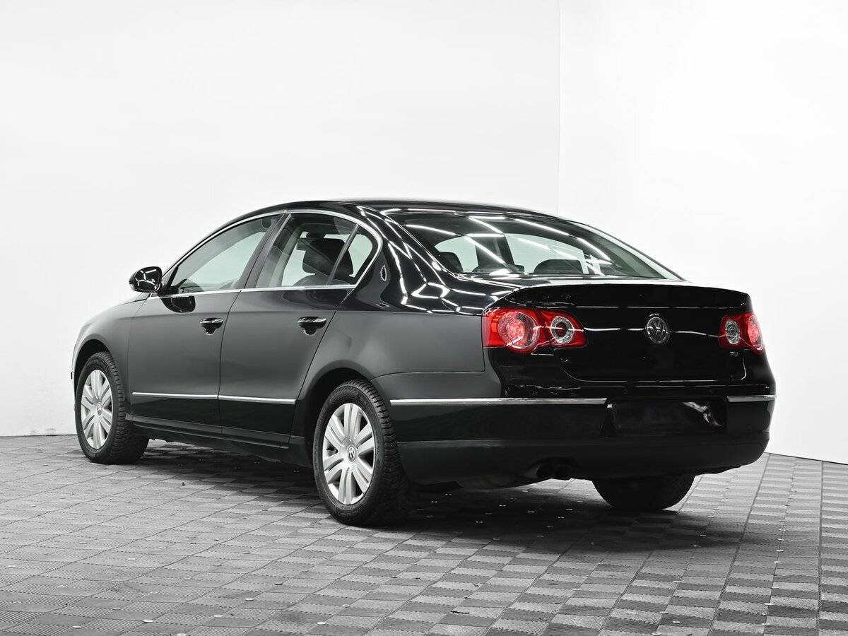 Купить Volkswagen Passat, 2010, 186 000 км, фото №3
