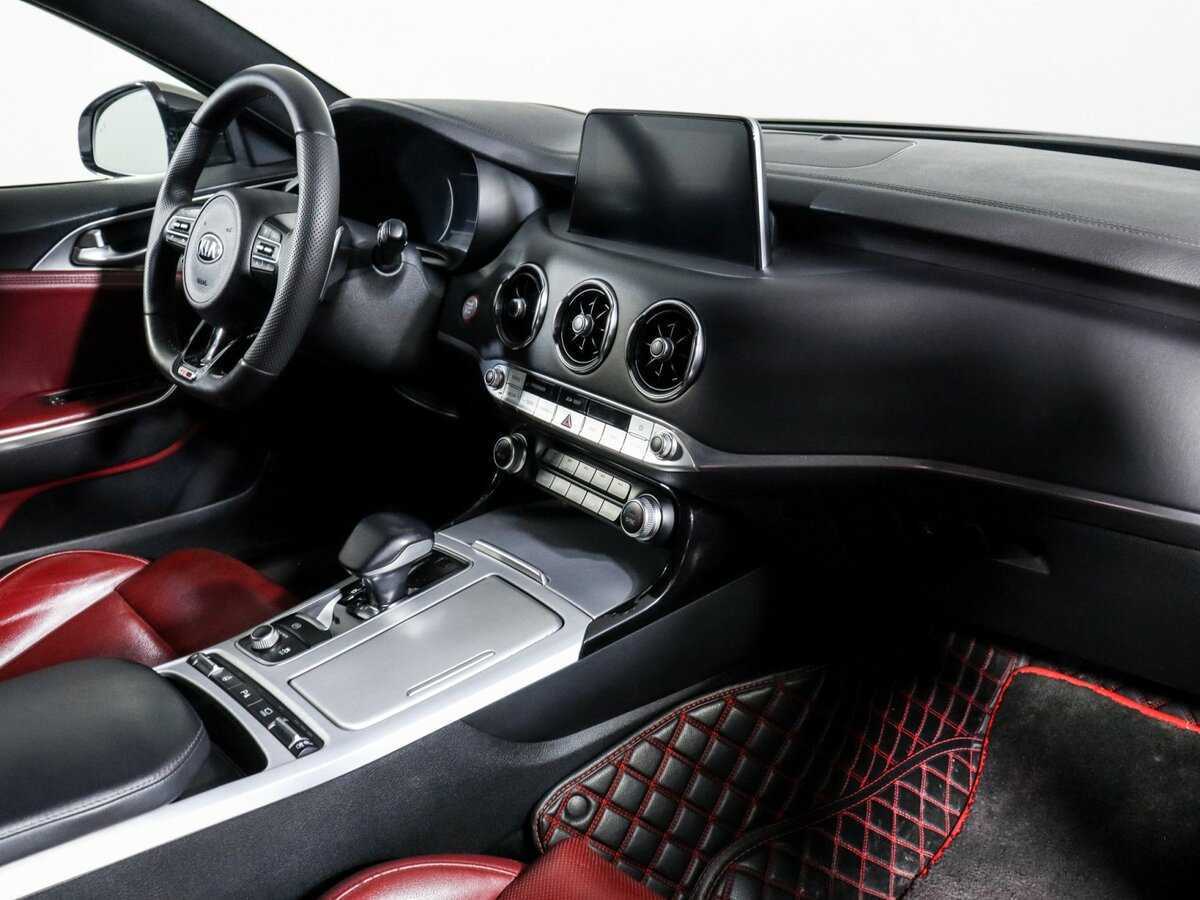 Купить Kia Stinger, 2020, 126 867 км, фото №9