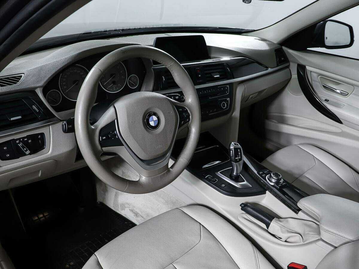 Купить BMW 3 серии 320i, 2012, 105 153 км, фото №13