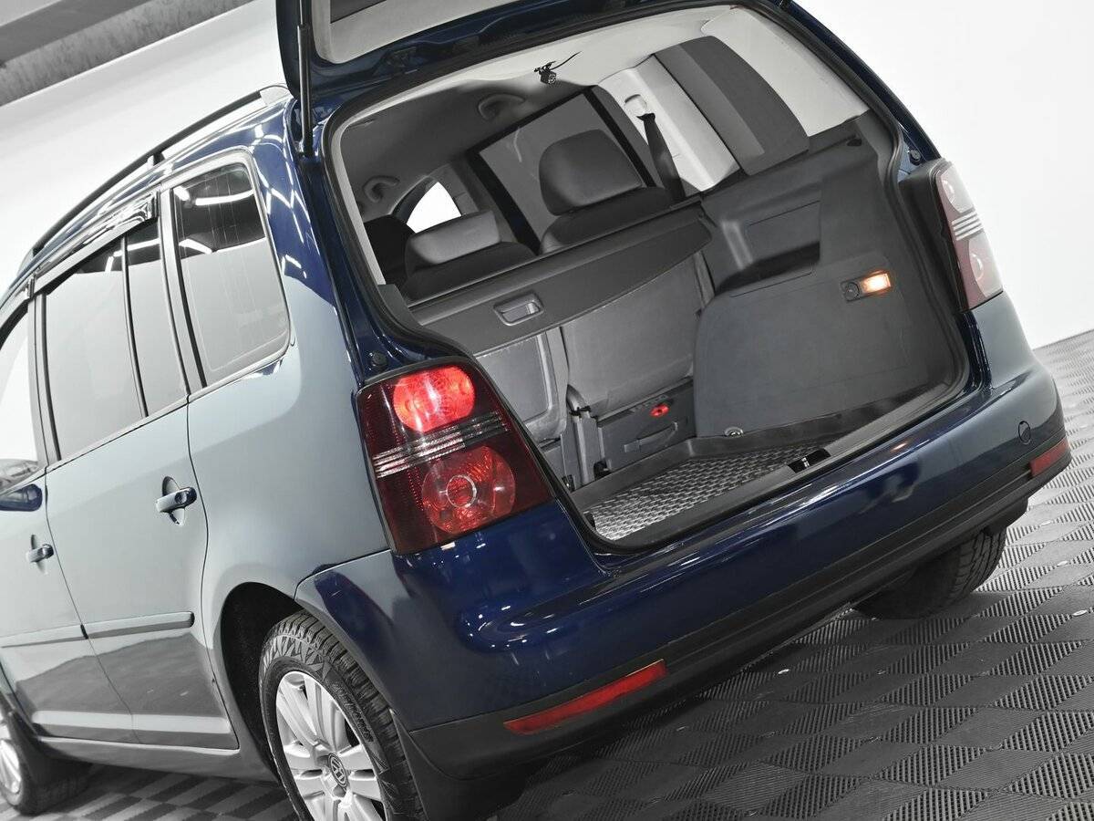 Купить Volkswagen Touran, 2007, 196 000 км, фото №5