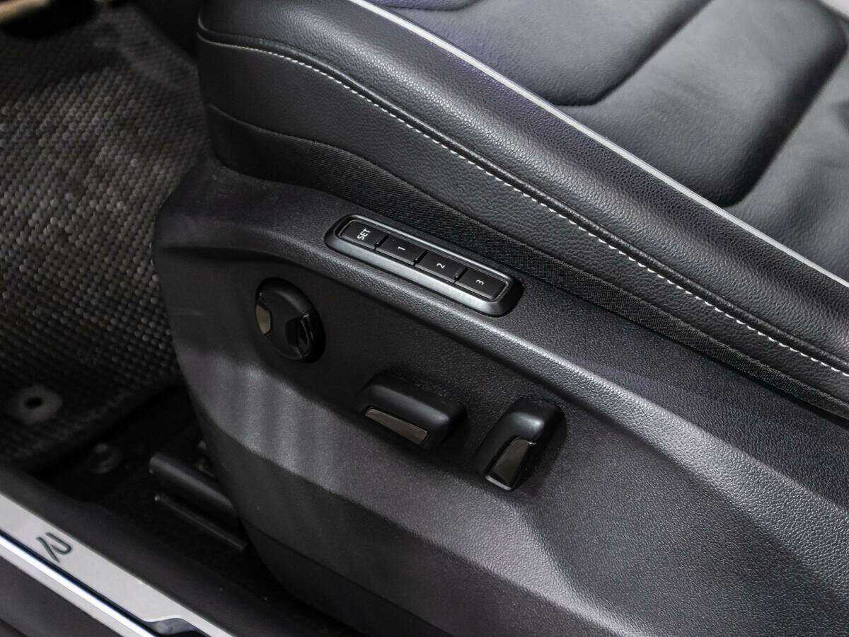 Купить Volkswagen Tiguan, 2021, 106 836 км, фото №16
