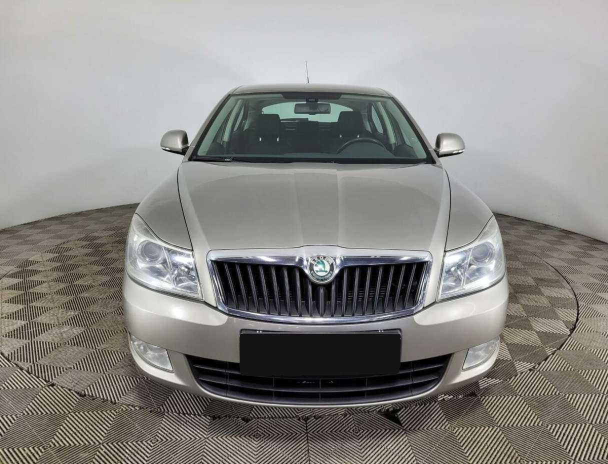 Купить Skoda Octavia DSG7, 2010, 270 811 км, фото №2